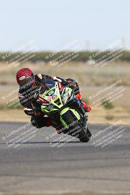 media/Oct-13-2025-Lets Ride (Mon) [[1a1cd08581]]/B Group/1020am (Sweeper)/